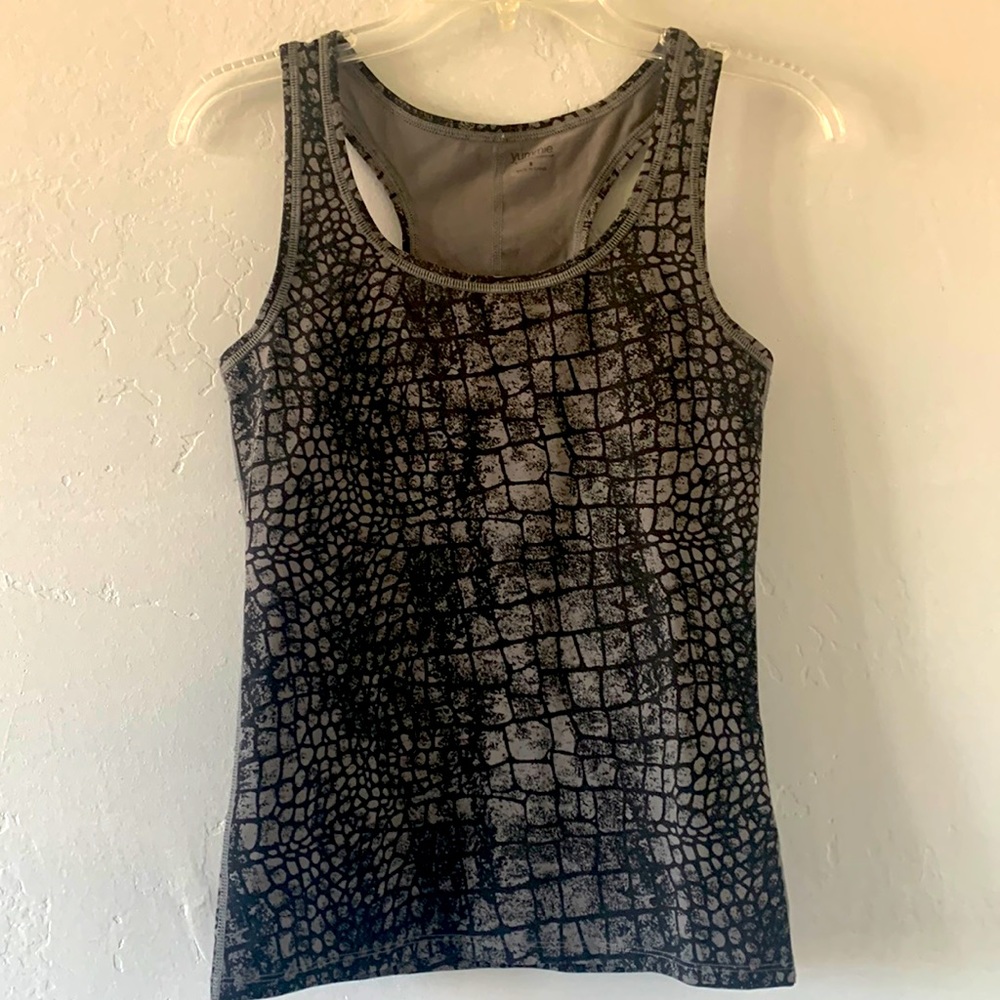 YUMMIE  By Heather Thomson, Snake Print Shaping Tank. Sized Small